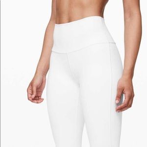 Brand NWT Lululemon Wunder Under 28” tights in white as 10. Never worn